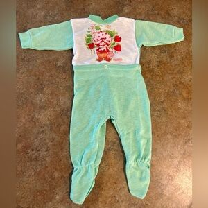 Vintage 1980 Strawberry Shortcake Baby Sleeper Pajamas Footie